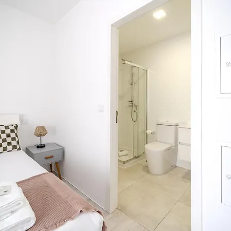 アパート By House And People *